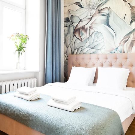 Househost Apartment: Lazarza Street Krakow Dış mekan fotoğraf